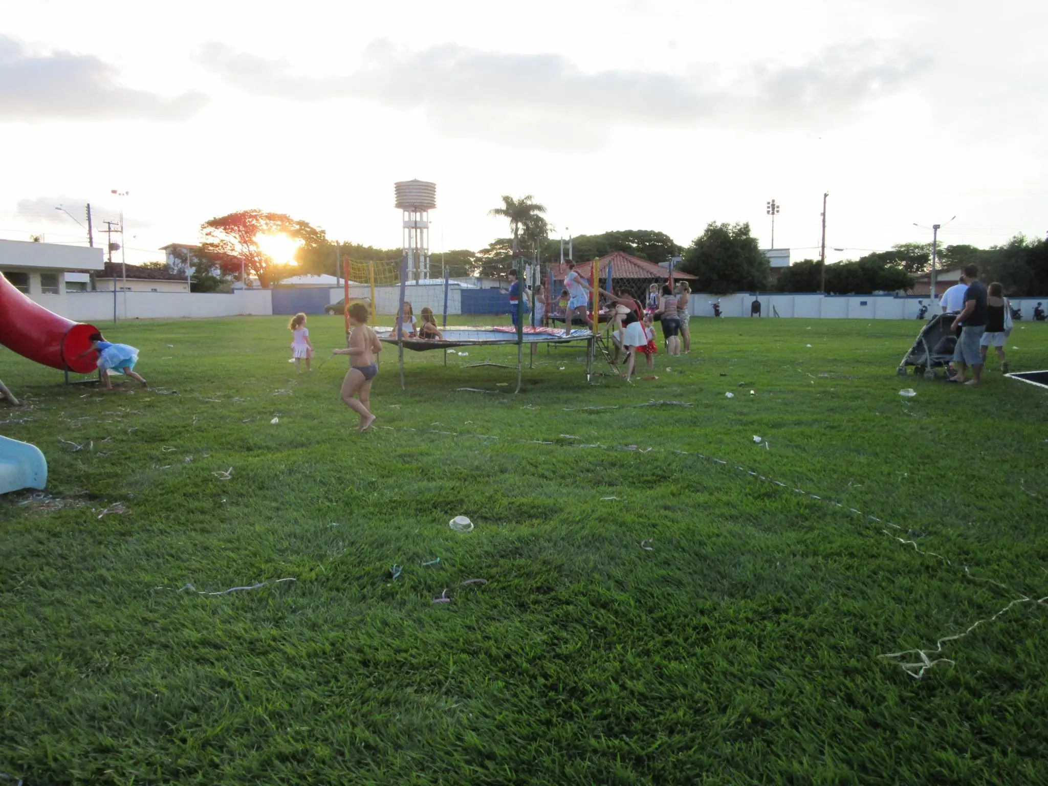 Eventos especiais e confraternizações no Cisne Branco Clube